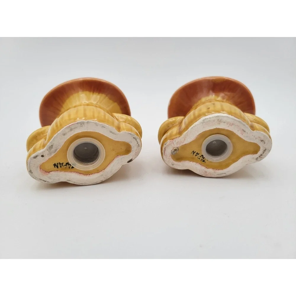 Vintage‎ 1970s Mushroom Salt and Pepper Shakers Orange Yellow Japan